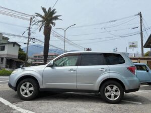 スバル フォレスター中古車