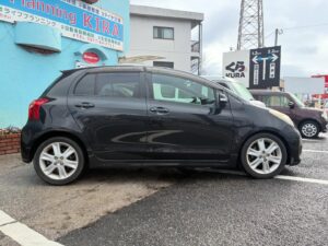 トヨタ ヴィッツ中古車