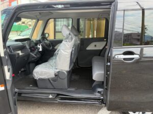 タント Xリミテッド新車
